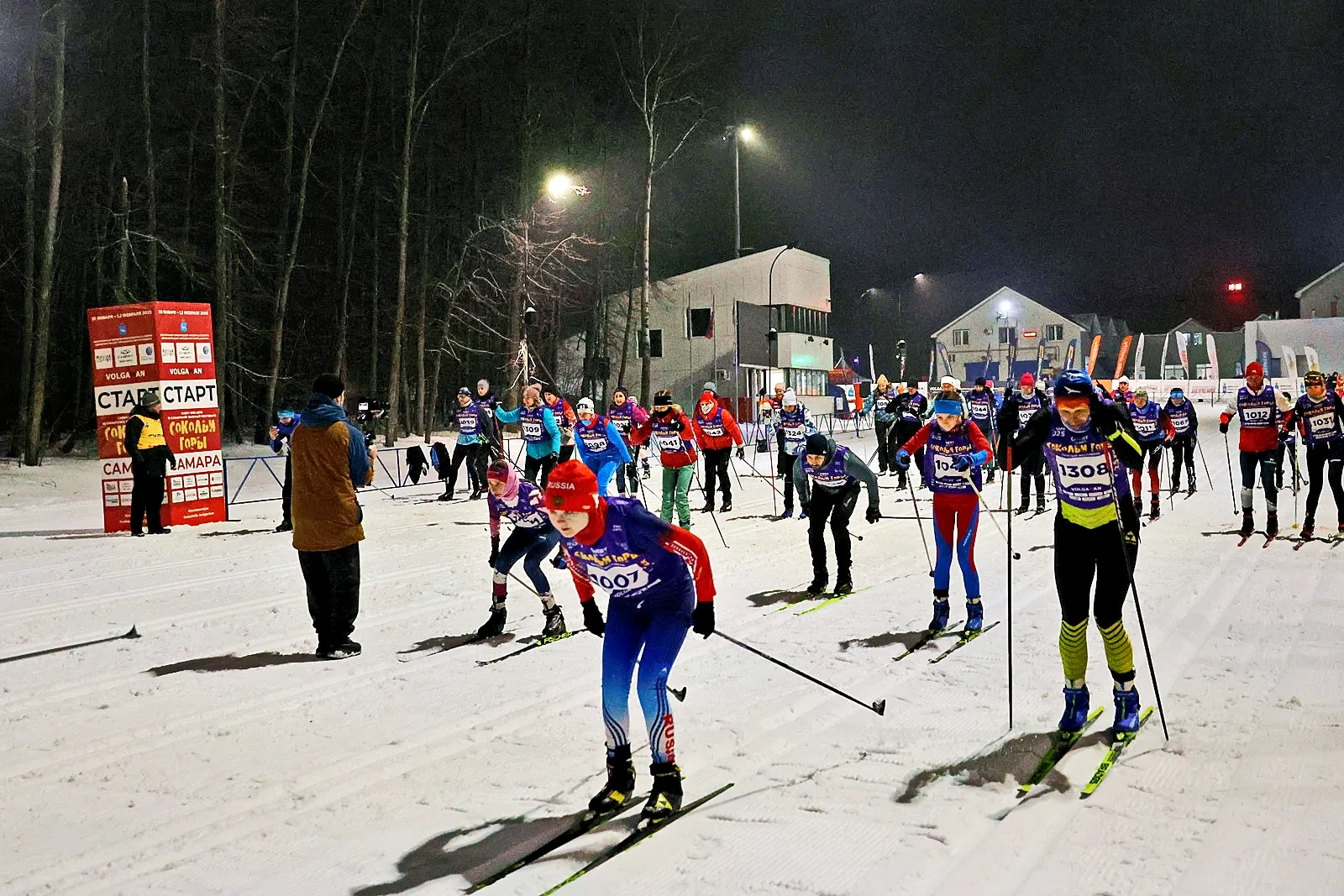 Сезон катаний на лыжах и сноубордах откроют в Самаре 27 декабря Сезон катаний на лыжах и сноубордах откроют в Самаре 27 декабря