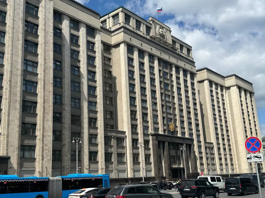 Лариса Долина выступит в Госдуме на круглом столе о защите прав покупателей жилья