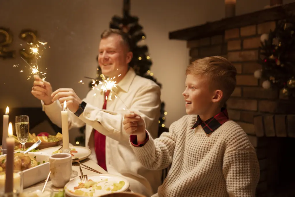 Повторяем новогодние традиции из СССР: что делали наши родители и чему можно научиться