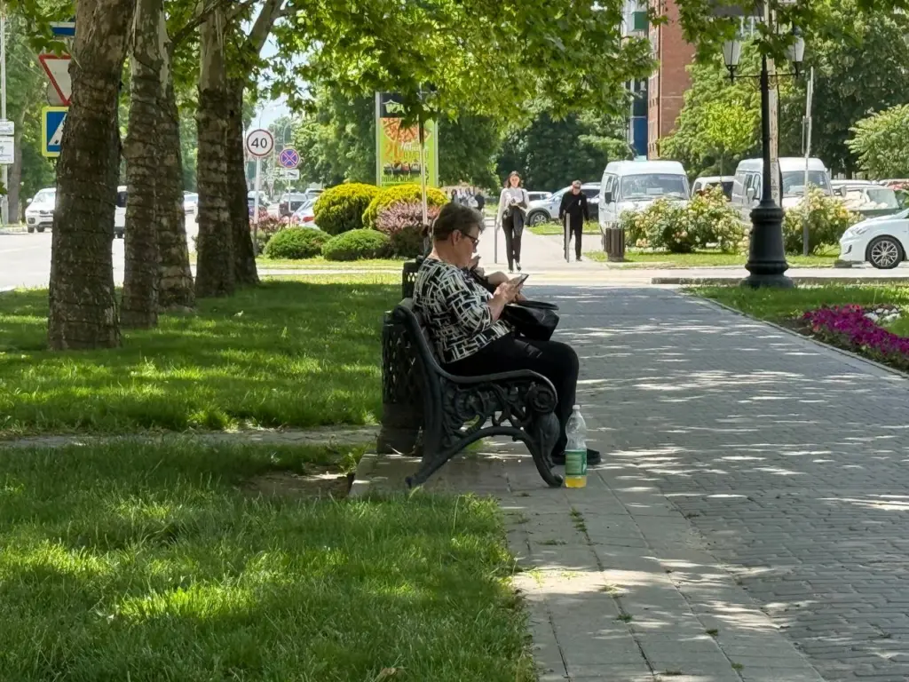 Уберите из головы 3 мысли — и жизнь начнет сама притягивать покой, гармонию и счастье, особенно после 50