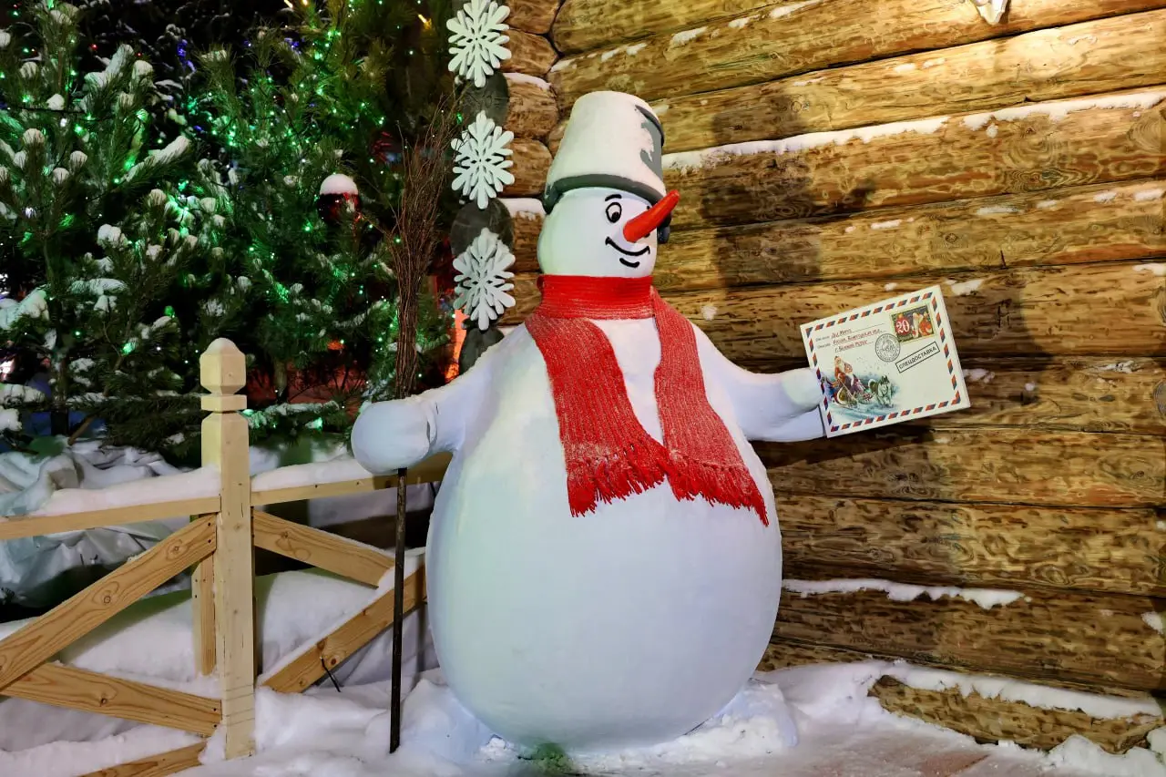 Появились снимки новогодней Самары в ночное время