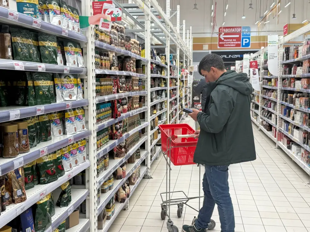 Россияне повлияют на цены в 2026 году: как снизить стоимость мяса, сахара и масла — подробная действий