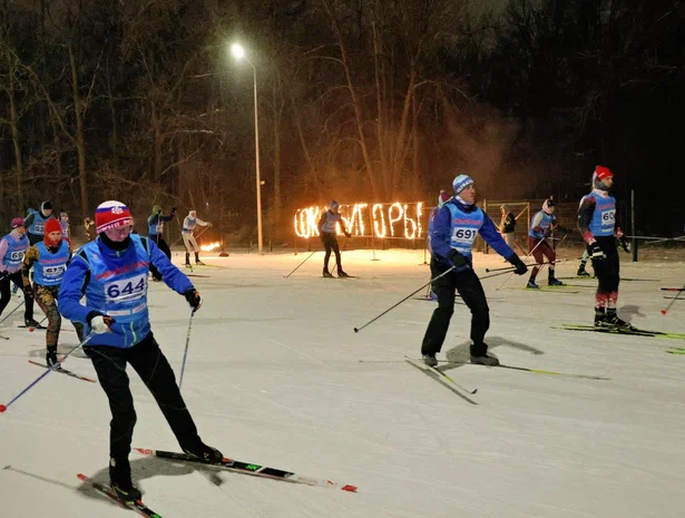 Ночная гонка дала старт лыжному фестивалю «Сокольи горы» в Самаре