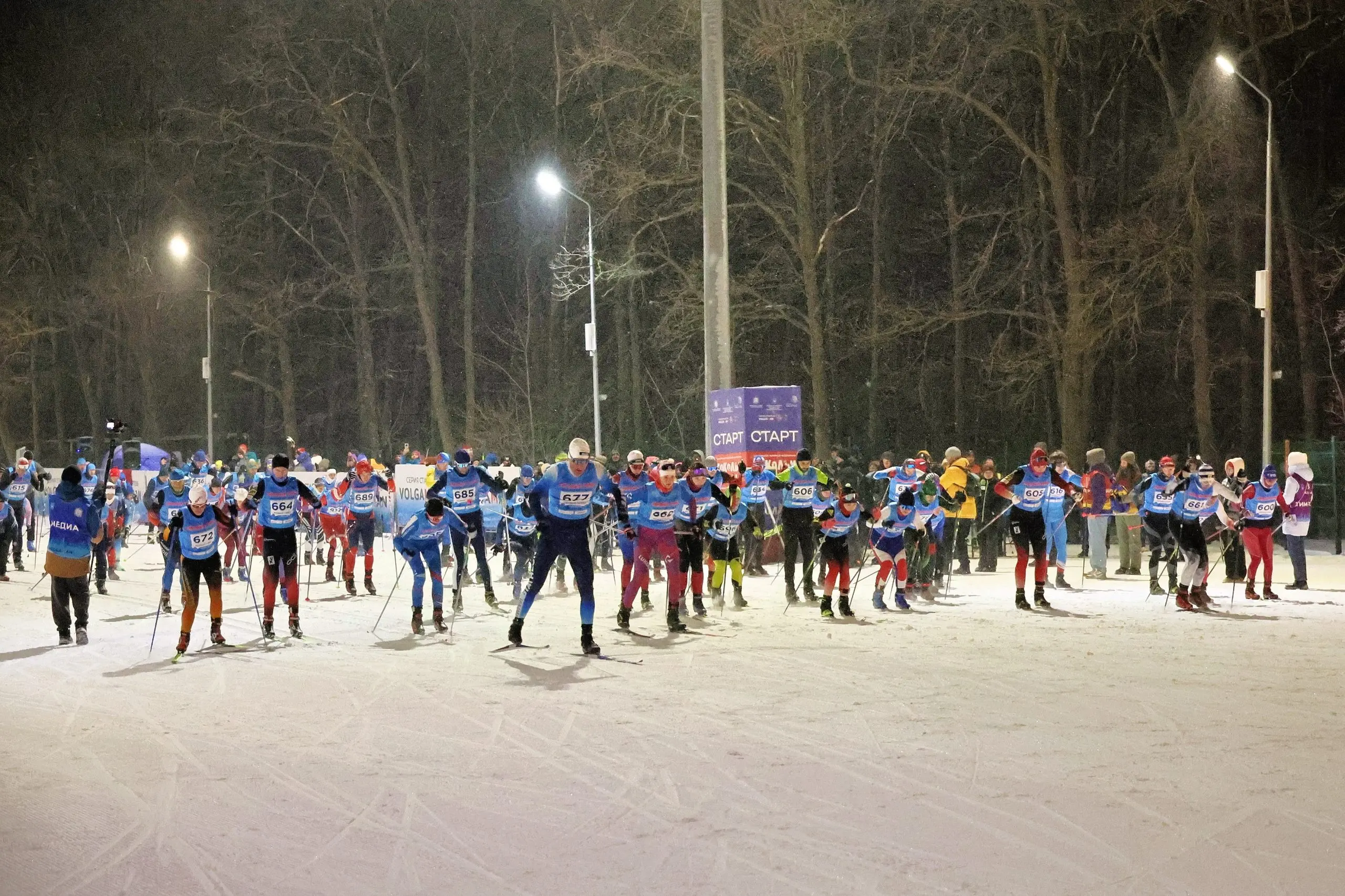 Фоторепортаж: в Самаре стартовал лыжный фестиваль «Сокольи горы»