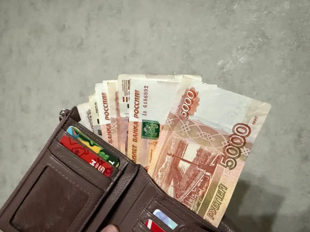 В январе 2026 года россиянам придет уменьшенный аванс