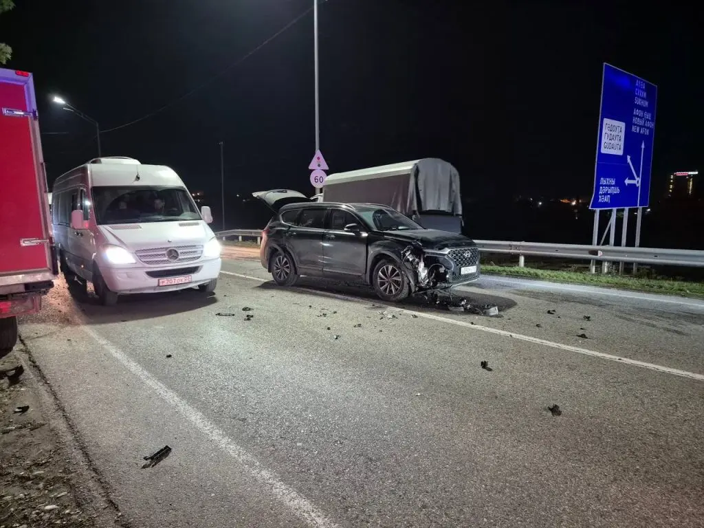 Администрация Самары связалась с коллегами из Абхазии из-за застрявшей в стране семьи Администрация Самары связалась с коллегами из Абхазии из-за застрявшей в стране семьи