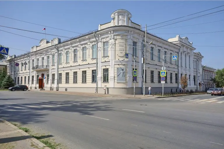 Экс-военком Самары получил 9 лет колонии за взятки и фиктивные справки Экс-военком Самары получил 9 лет колонии за взятки и фиктивные справки