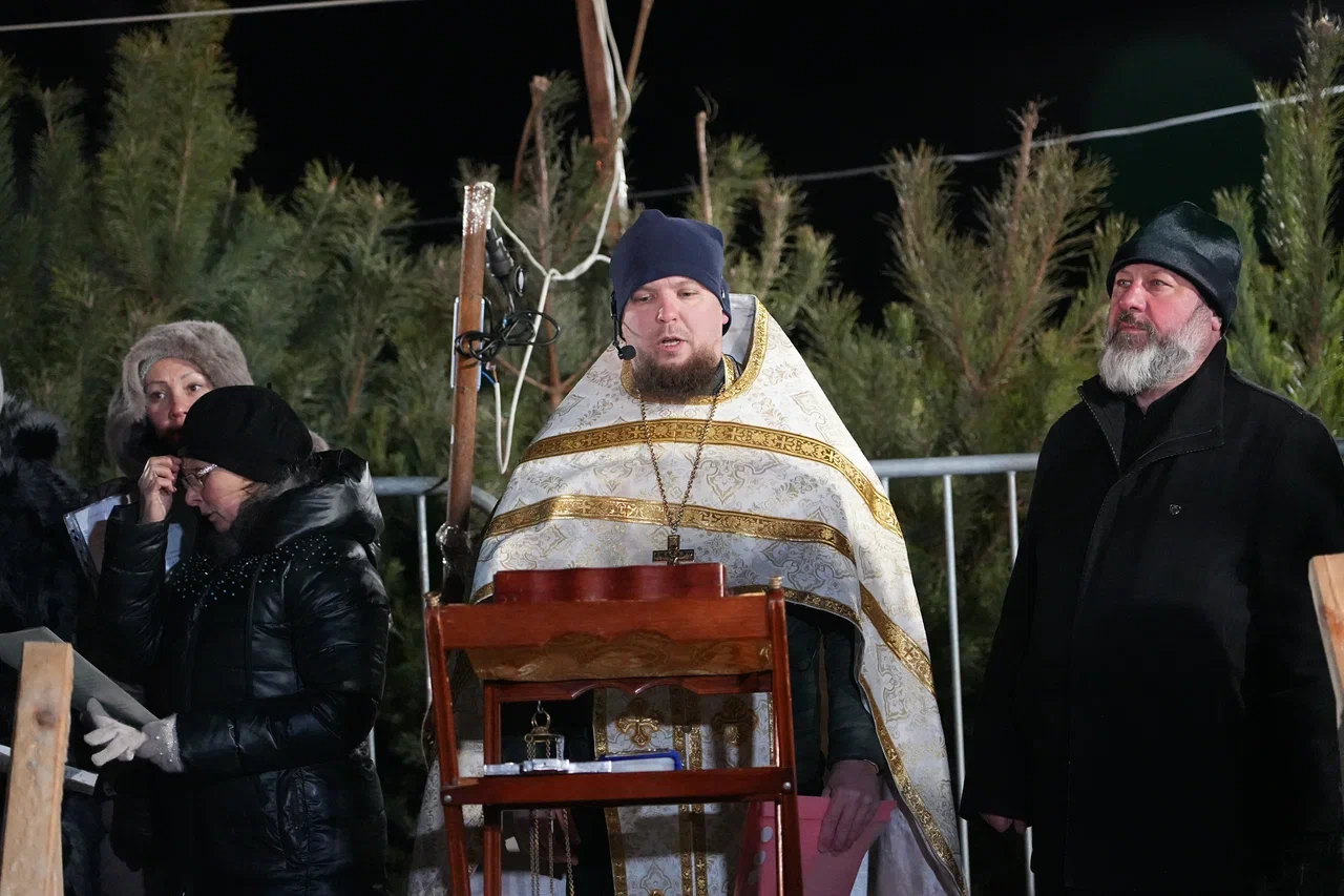 Фоторепортаж: жители Самары отпраздновали Крещение в купели на Полевом спуске