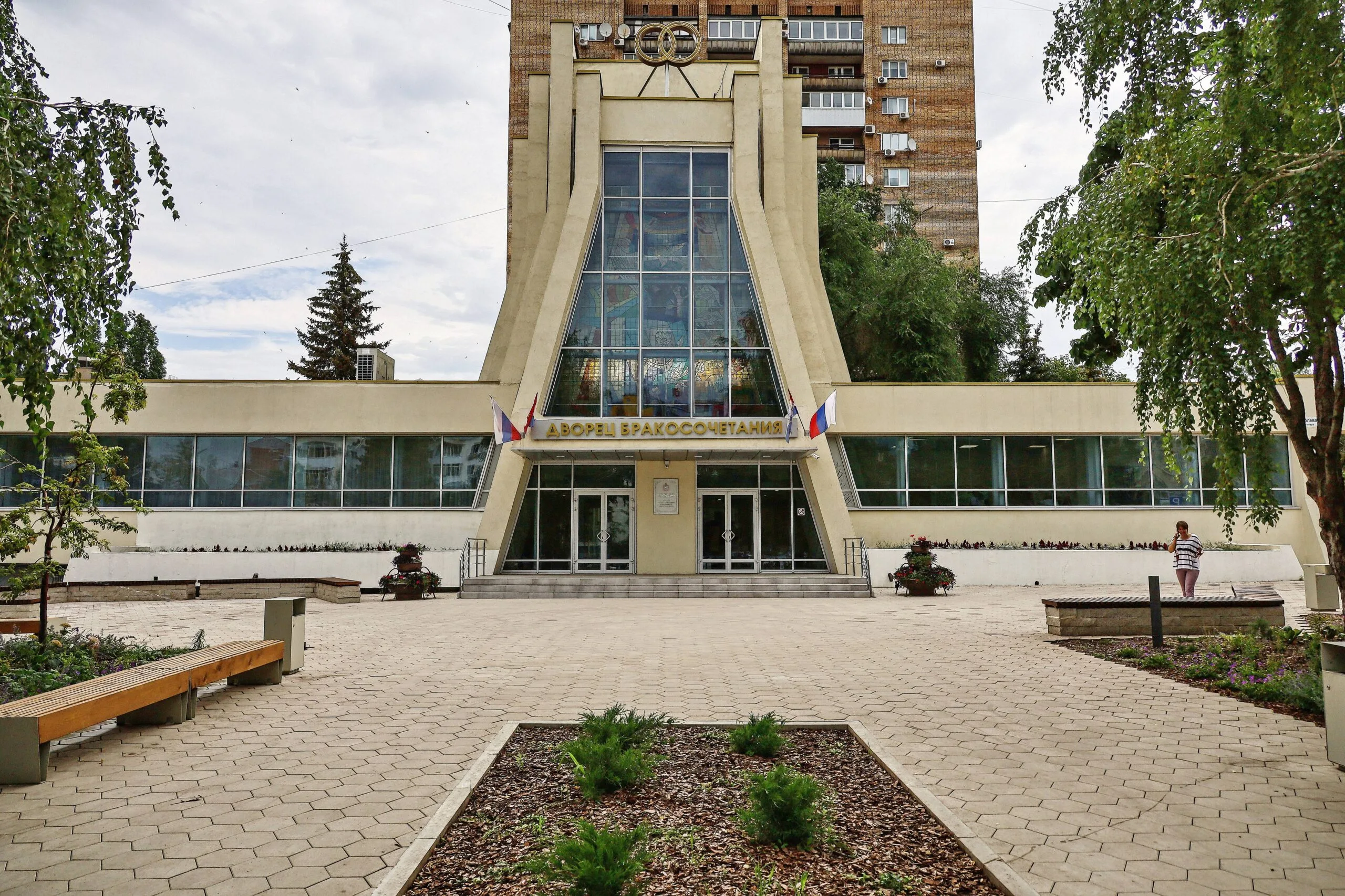 Смертность почти в два раза превысила рождаемость в Самарской области Смертность почти в два раза превысила рождаемость в Самарской области