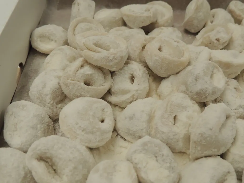 Нашла замену луку в фарше — и пельмени стали божественно сочными: тесто нежное, как облако