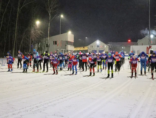 Ночная гонка дала старт лыжному фестивалю «Сокольи горы» в Самаре