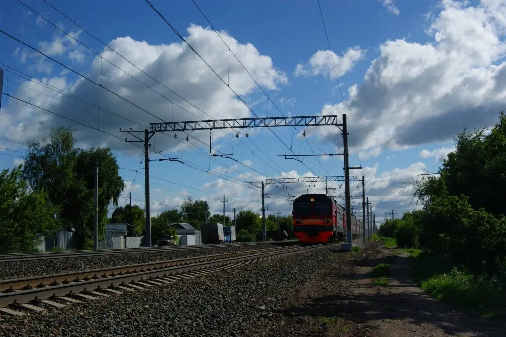 «Ласточка» Самара – Тольятти протаранила автомобиль на переезде в Самарской области «Ласточка» Самара – Тольятти протаранила автомобиль на переезде в Самарской области