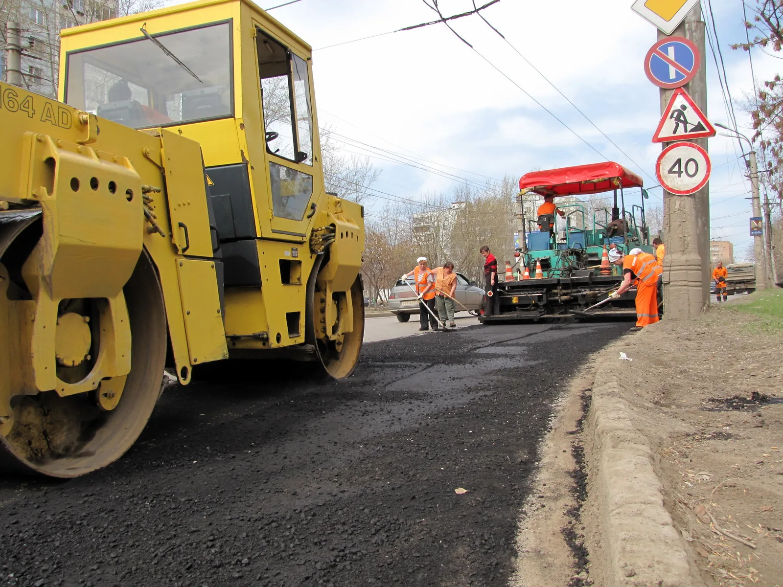 Более 11 км дорог к школам и больницам обновят в Самарской области в 2026 году Более 11 км дорог к школам и больницам обновят в Самарской области в 2026 году