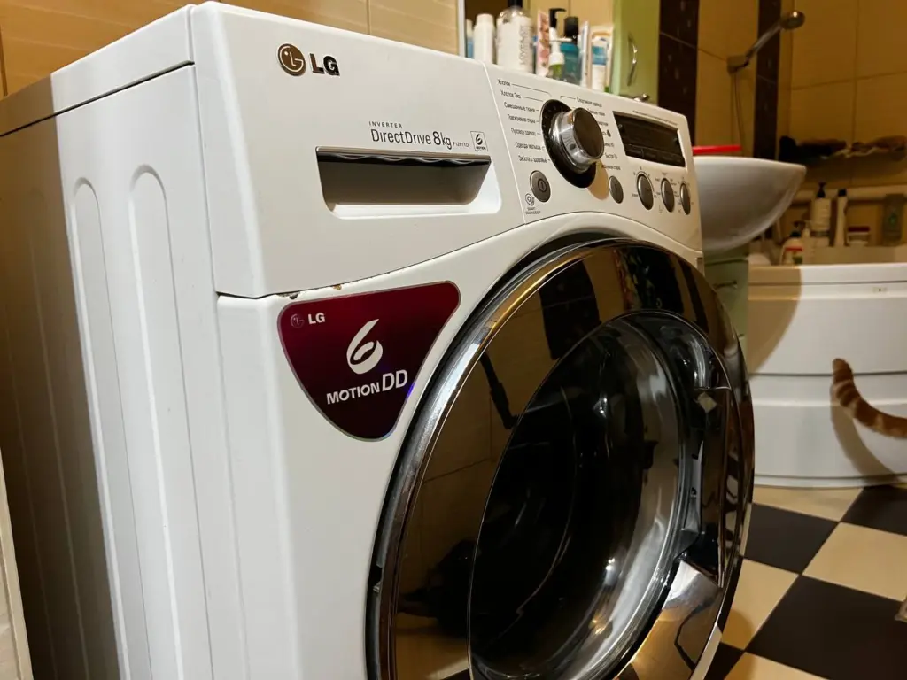 Ваша стиральная машина танцует макарену? Простой лайфхак, чтобы раз и навсегда остановить эту пляску