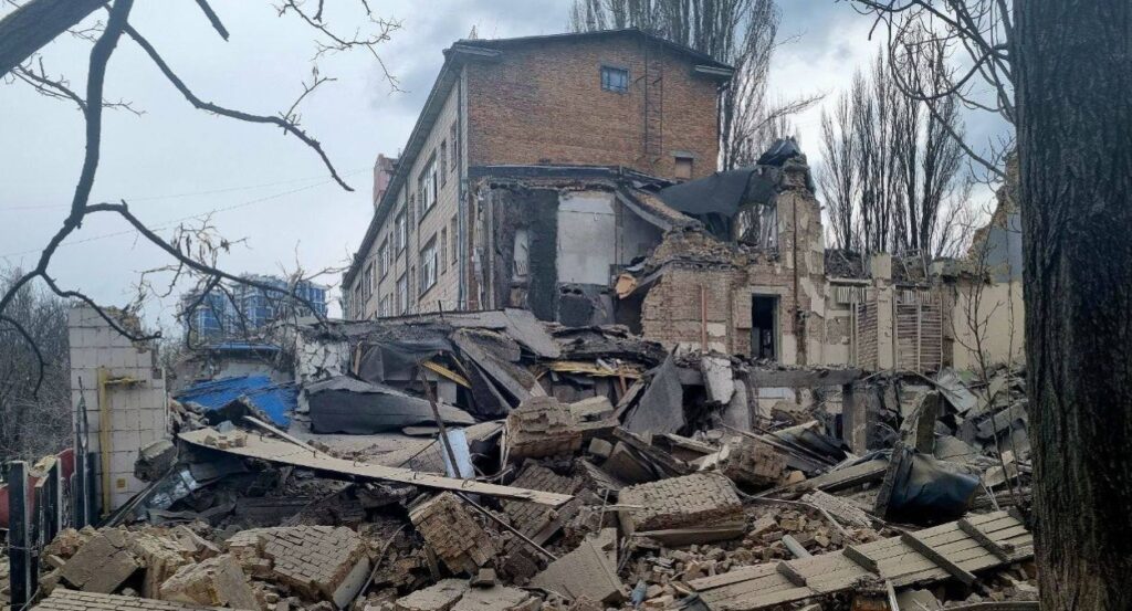 Жительница Суджи рассказала, как пряталась в подвале от обстрелов ВСУ