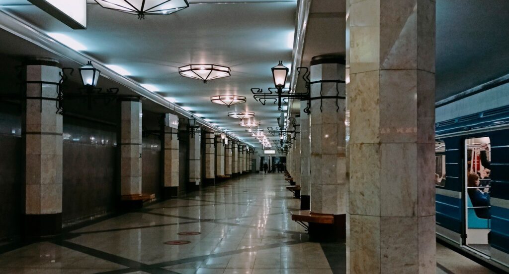В Самаре до июля 2025 года капитально отремонтируют три вагона метро