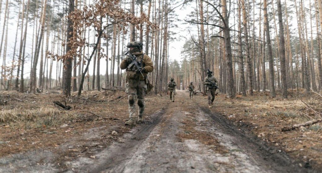 «ВХ»: ВС РФ могут закрыть ВСУ сразу в трех котлах на южнодонецком направлении